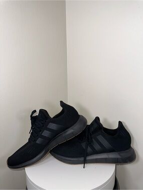 adidas Men’s Swift Run 1.0 Shoes